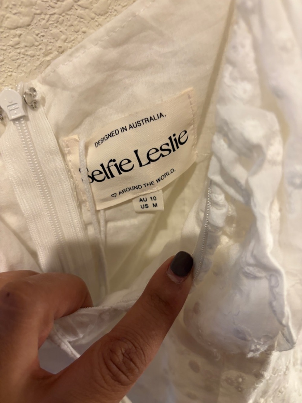 NWT Selfie Leslie Hayden Puff Sleeve Eyelet Embroidery Dress White - Picture 3 of 5